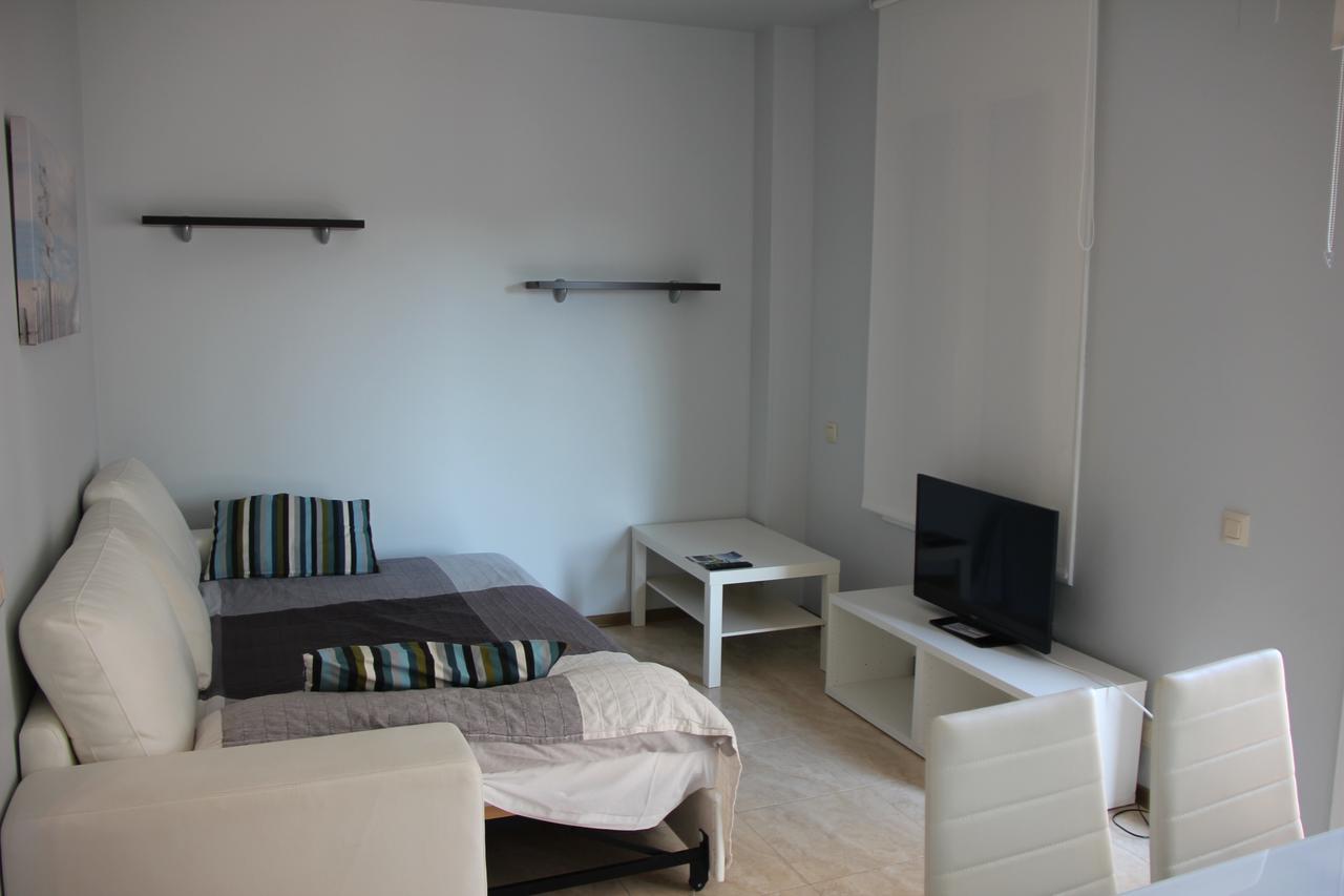 Apartamentos Caru Castelldefels Exterior photo
