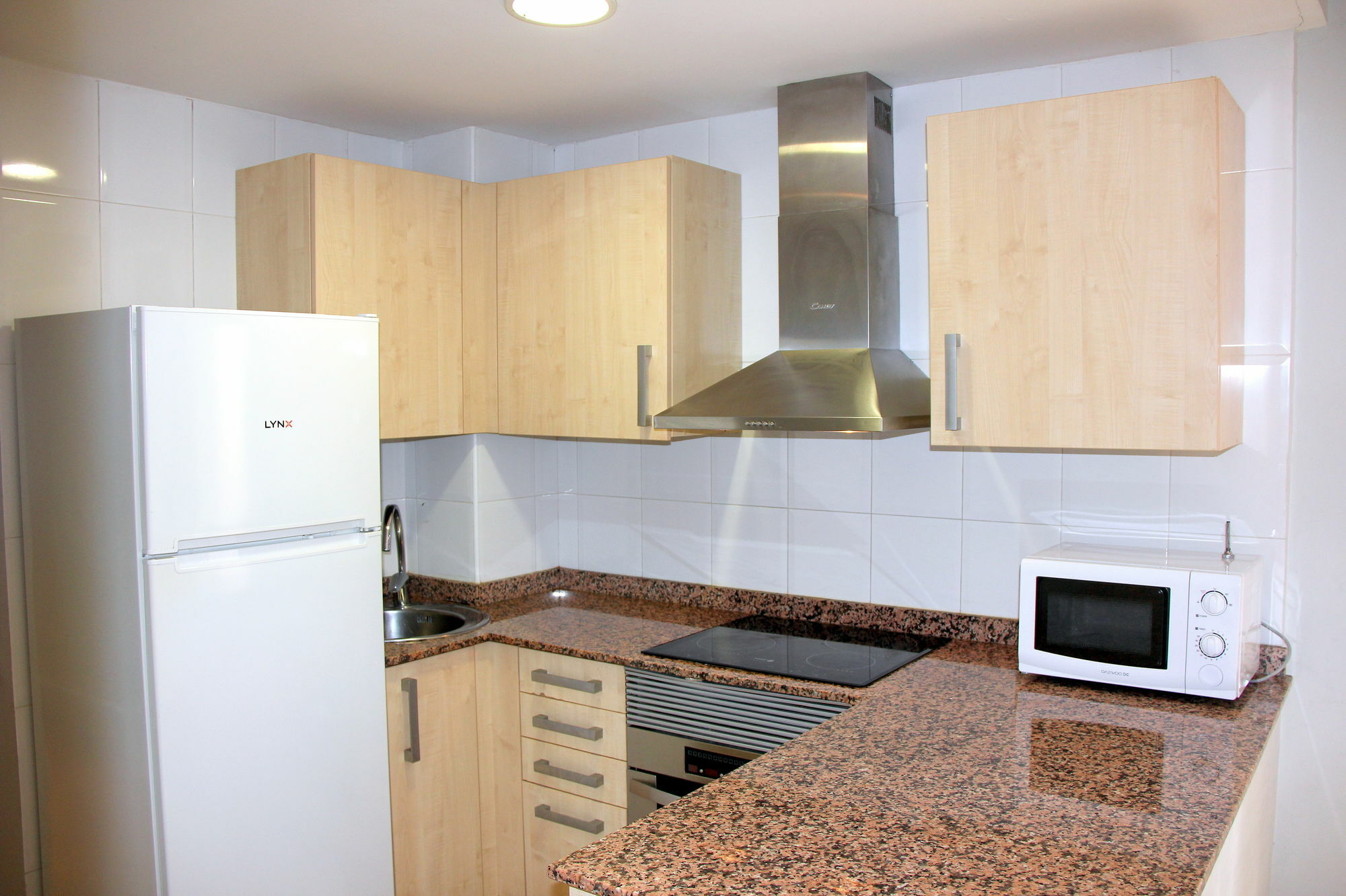 Apartamentos Caru Castelldefels Exterior photo