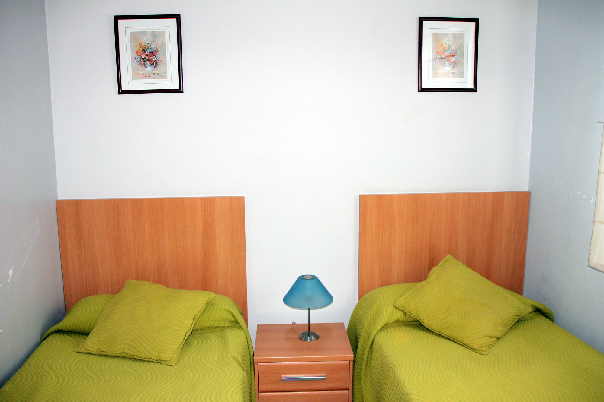 Apartamentos Caru Castelldefels Exterior photo